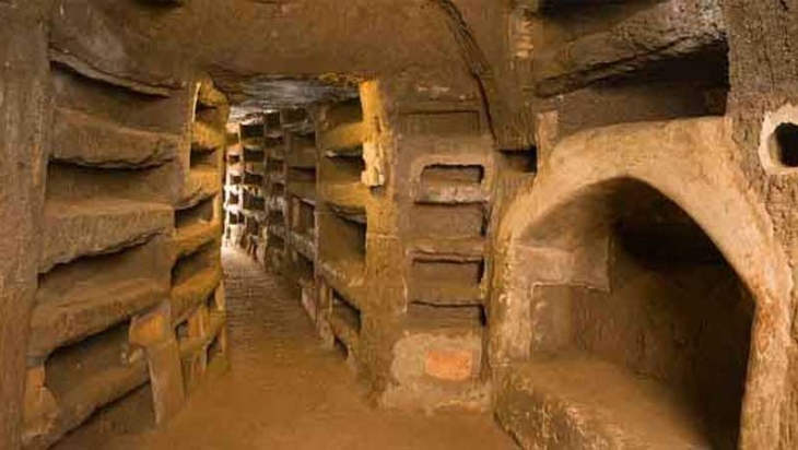 Crypts and Catacombs Tour